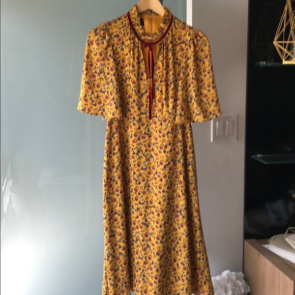 Floral yellow dress - Picture 2 of 7